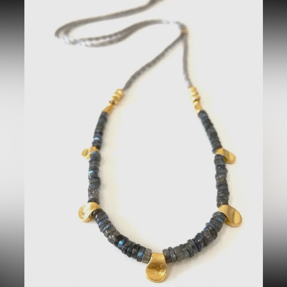 New heather kahn Elegant Gold and labradorite Beaded Necklace Heishi